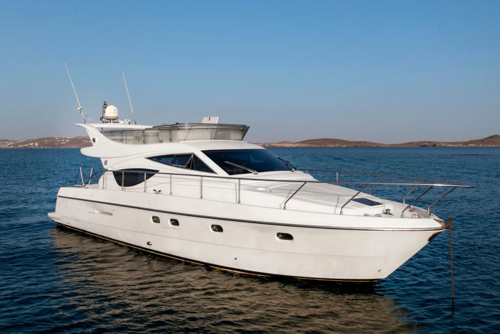 Ferretti 46 exterior side profile, private yacht cruise in Paros.